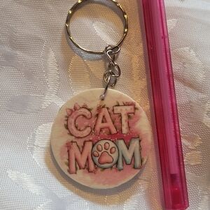🌲BUY 1 GET 1 FREE 🌲Cat Mom Keychain with Pink Accents